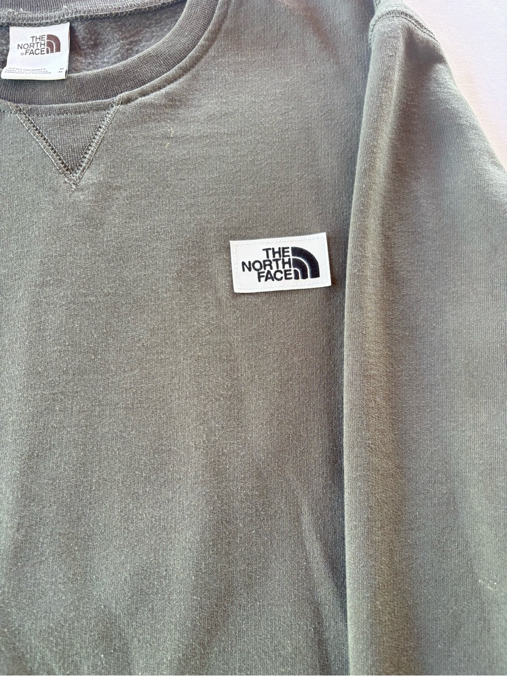 The North Face Men's Crewneck Sweatshirt - Picture 2 of 3